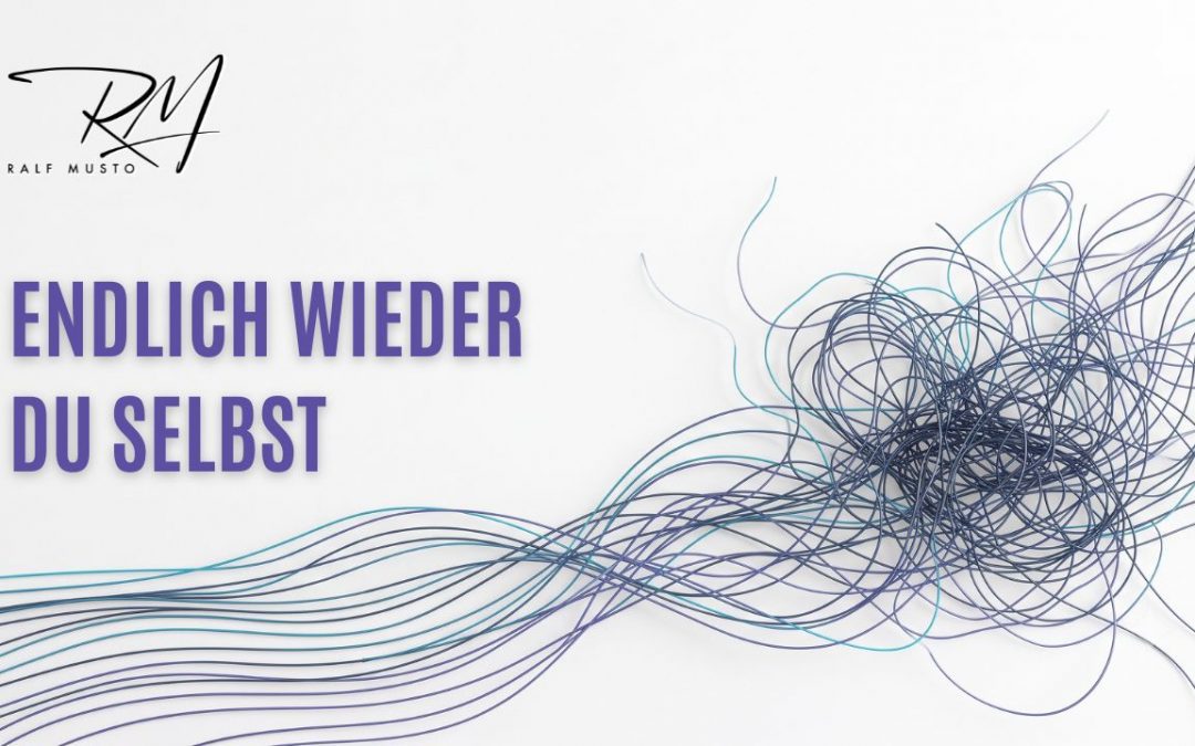Abstrakte Illustration von verworrenen Linien, die sich zu klaren Bahnen entwirren, als Sinnbild für das Lösen von Verstrickungen